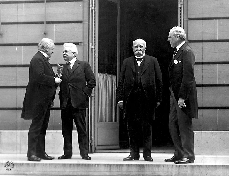 Lecciones de Historia XIII: Hoy en 1920 la Sociedad de Naciones se ratifica el Tratado de Versalles. Fin de la I Guerra Mundial